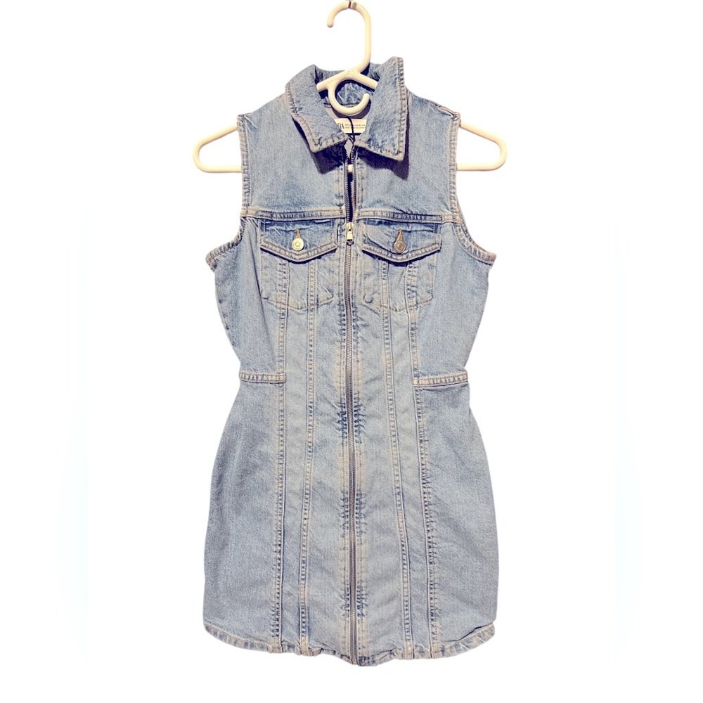 Zara Denim Dress 
Size XS